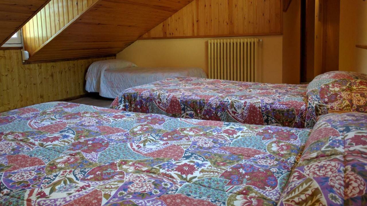 Hostal Talabart Les Ngoại thất bức ảnh